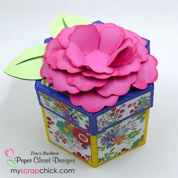 8 Sided Gift Box 3D flower on top - SVG